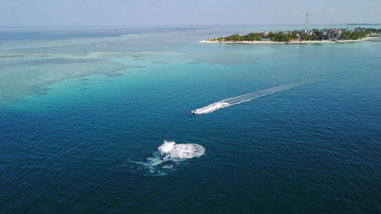 Triton Prestige Seaview And Spa Maafushi Kültér fotó