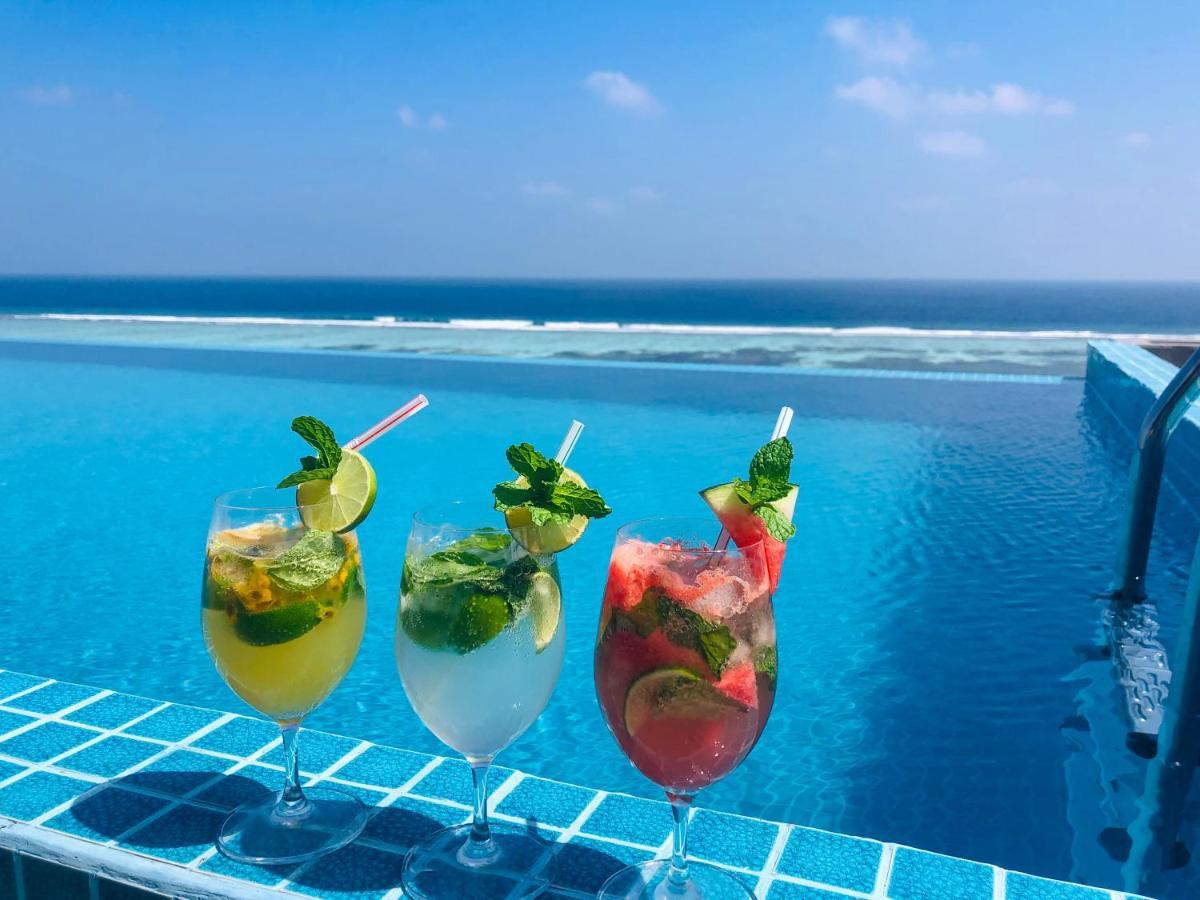 Triton Prestige Seaview And Spa Maafushi Kültér fotó