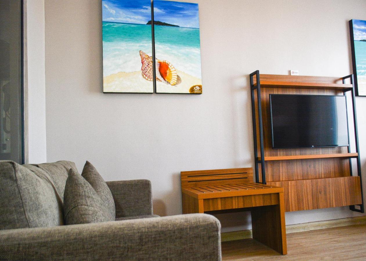 Triton Prestige Seaview And Spa Maafushi Kültér fotó