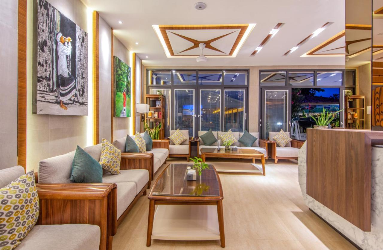 Triton Prestige Seaview And Spa Maafushi Kültér fotó