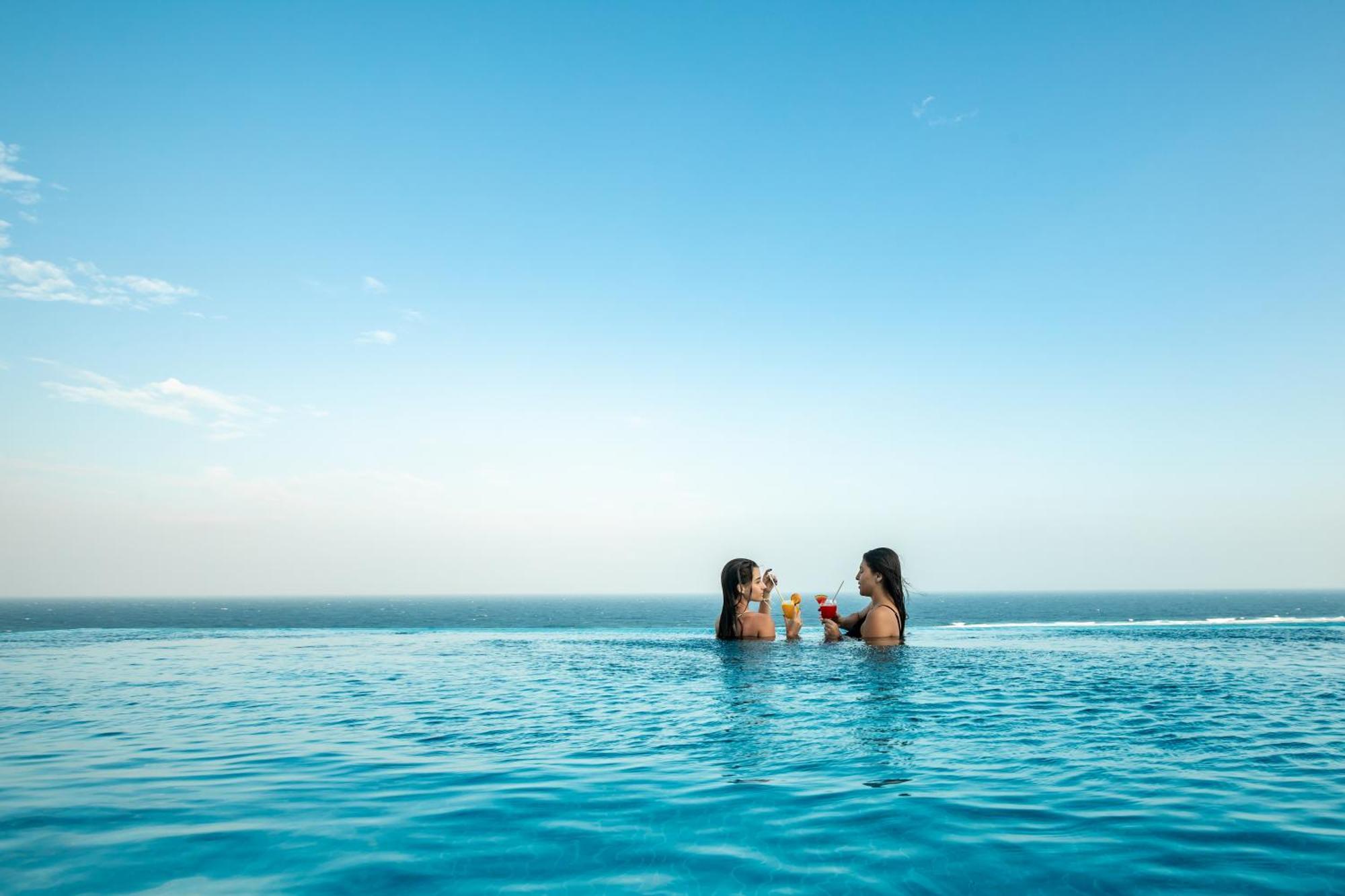 Triton Prestige Seaview And Spa Maafushi Kültér fotó